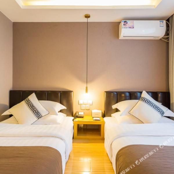 Jingli Hongyizhan Hotel Beijing Sanlitun Exterior photo