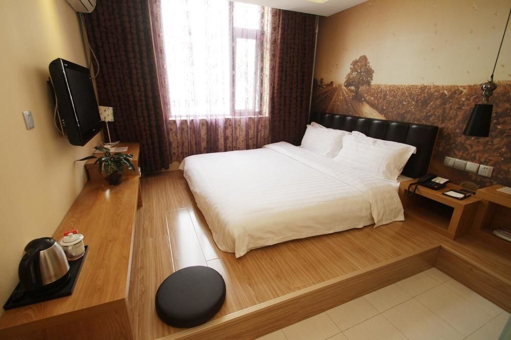 Jingli Hongyizhan Hotel Beijing Sanlitun Exterior photo