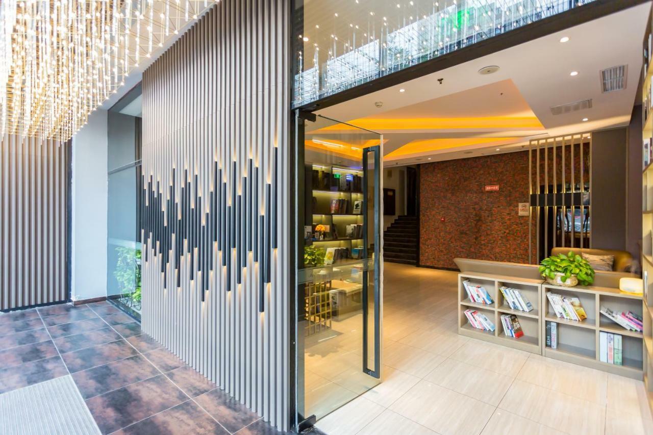 Jingli Hongyizhan Hotel Beijing Sanlitun Exterior photo