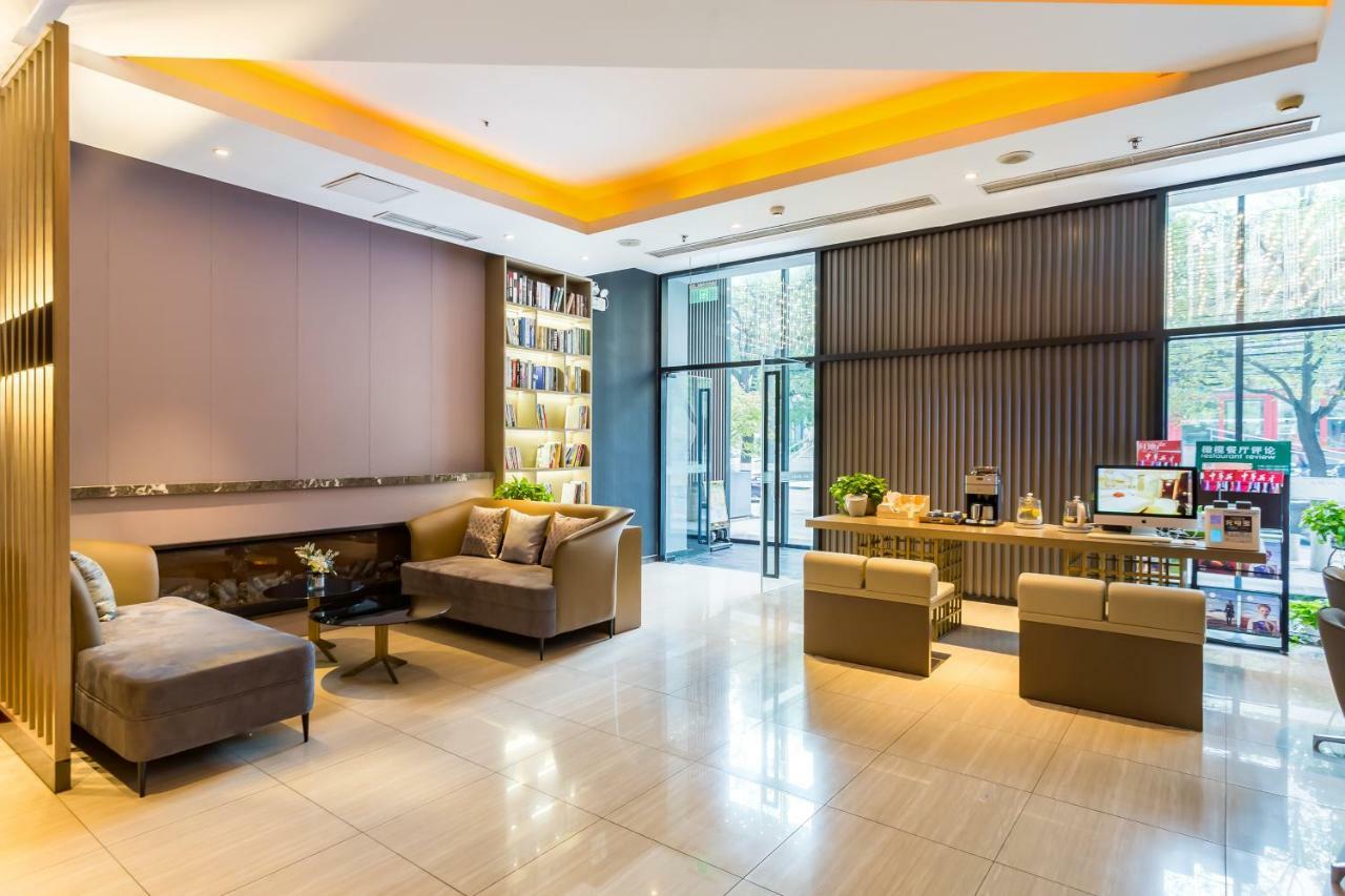 Jingli Hongyizhan Hotel Beijing Sanlitun Exterior photo